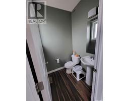 Bedroom - 8809 Archer Lane, Regina, SK S4Y0B8 Photo 5