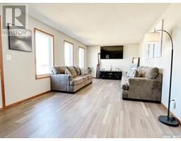 Laundry room - 518 Colonel Otter Drive, Swift Current, SK S9H4Z6 Photo 2
