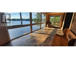 Dining room - 397 Healey Lake Water, The Archipelago, ON P0T1E0 Photo 2