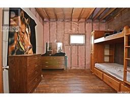 Bedroom - 722 Ominica Street W, Moose Jaw, SK S6H1Y4 Photo 6