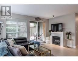 Living room - 1093 Sunset Drive Unit 105, Kelowna, BC V1Y9Z4 Photo 5