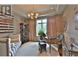 Great room - 8 Thornhill Ave, Vaughan, ON L4J1J4 Photo 7