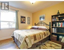Bedroom 4 - 34 Agar Cres, Toronto, ON M9B5A6 Photo 7