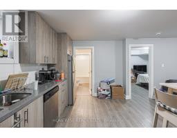 Bedroom - B 01 814 Glencairn Ave, Toronto, ON M6B2A3 Photo 3