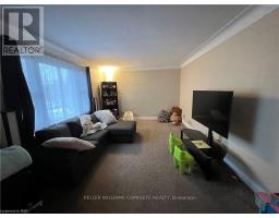Bedroom - 6023 Montrose Rd, Niagara Falls, ON L2H1L4 Photo 3