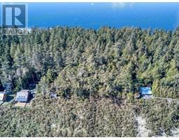 3206 Vancouver Boulevard, Other Islands, BC V8A2G0 Photo 2