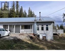 Primary Bedroom - 4605 S 97 Highway, Quesnel, BC V2J6P4 Photo 4