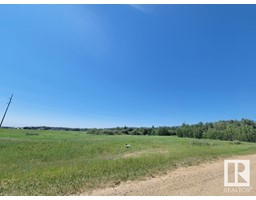 8 Bechthold Ba, Rural Athabasca County, AB T0A0M0 Photo 3