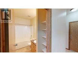 4pc Bathroom - 108 12025 Royal Oaks Drive, Grande Prairie, AB T8V2K8 Photo 3