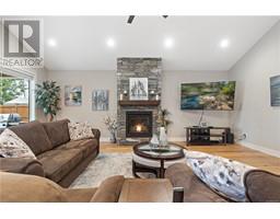 Living room - 1455 Cimarron Crt, Parksville, BC V9P1X3 Photo 7