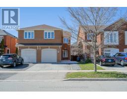Family room - Lower 3873 Densbury Dr, Mississauga, ON L5N6Y9 Photo 2