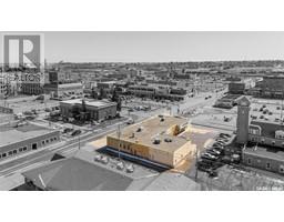 100 Fairford Street W, Moose Jaw, SK S6H1V3 Photo 5