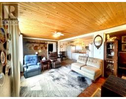 Sitting room - 476 Lakeside Rd, Fort Erie, ON L2A4X7 Photo 3