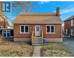 77 Patterson Street, Greater Sudbury, ON P3A1X5 Photo 2