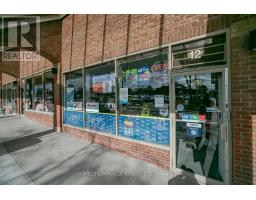 12 4099 Erin Mills Pkwy, Mississauga, ON L5L3P9 Photo 2