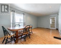 Living room/Dining room - 35 St Peter Street, St Catharines, ON L2T1P1 Photo 6
