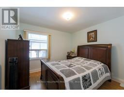 Bedroom 3 - 63 Midland Ave, Toronto, ON M1N3Z8 Photo 7