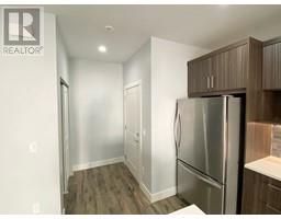 Bedroom - 1056 Martin Avenue Unit 3, Kelowna, BC V1Y6V5 Photo 7