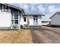 4pc Bathroom - 44 Bell Crescent, Fort Mcmurray, AB T9H1K8 Photo 2