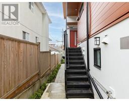5140 Slocan Street, Vancouver, BC V5R2A5 Photo 3