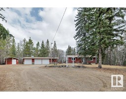 Family room - 10 51228 Rge Rd 264, Rural Parkland County, AB T7Y1E7 Photo 4