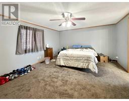 Primary Bedroom - 5202 52 Avenue, Valleyview, AB T0H3N0 Photo 6