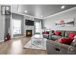 Living room - 50 Granite Street, Rockland, ON K4K0H8 Photo 4