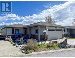 Primary Bedroom - 69 Kingfisher Drive, Penticton, BC V2A8K6 Photo 2
