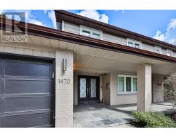 1470 Watersedge Rd, Mississauga, ON L5J1A4 Photo 3