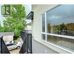 4423 Bowness Road Nw, Calgary, AB T3B0A7 Photo 3