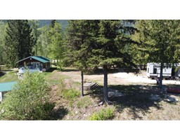 209 Island View Road, Summit Lake, BC V0G1R1 Photo 6