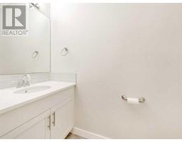 4pc Bathroom - 2 79 Aquitania Circle W, Lethbridge, AB T1J5M5 Photo 6