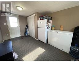 Bedroom - 75 Jackson Drive, Kindersley, SK S0L1S1 Photo 4