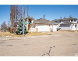Family room - 151 52304 Rge Rd 233, Rural Strathcona County, AB T8B1C9 Photo 4