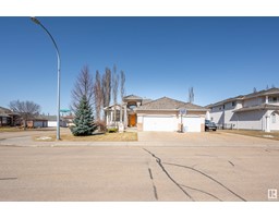 Kitchen - 151 52304 Rge Rd 233, Rural Strathcona County, AB T8B1C9 Photo 3