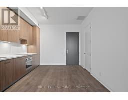 Primary Bedroom - 209 33 Frederick Todd Way, Toronto, ON M4G0C9 Photo 4