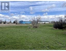 104 5 Street, Picture Butte, AB T0K1V0 Photo 2
