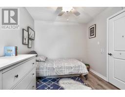 Bedroom 2 - 141 Toucan Tr, Oakville, ON L6H0Y2 Photo 5