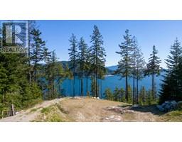 Sl 11 Witherby Road, Gibsons, BC V0N1V6 Photo 2