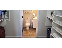 4pc Bathroom - 108 W 1300 Stockton Street N, Regina, SK S4X0G2 Photo 7