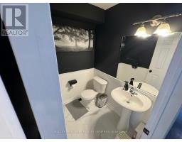 Bathroom - 34 Haverhill Cres, Whitby, ON L1R3E7 Photo 4