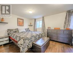 Bedroom 4 - 31 Brown St, New Tecumseth, ON L0G1W0 Photo 7