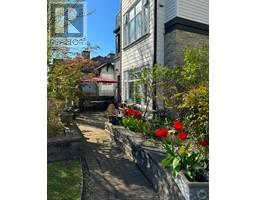 201 83 Star Crescent, New Westminster, BC V3M6X8 Photo 2