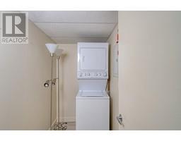 3pc Bathroom - 1504 188 15 Avenue Sw, Calgary, AB T2R1S4 Photo 7