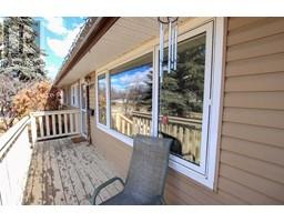 Kitchen - 3417 41 Avenue, Red Deer, AB T4N2X5 Photo 4