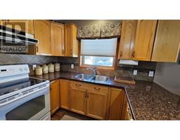 6010 58 A Street, Rocky Mountain House, AB T4T1M3 Photo 6