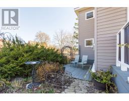 275 Dufferin Ave, Quinte West, ON K8V5G4 Photo 3