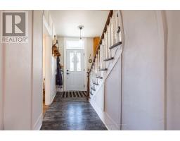 275 Dufferin Ave, Quinte West, ON K8V5G4 Photo 4