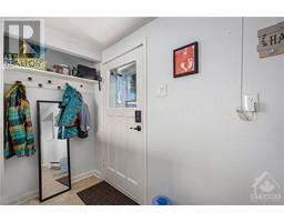 Mud room - 1292 St Jacques Road, Embrun, ON K0A1W0 Photo 5