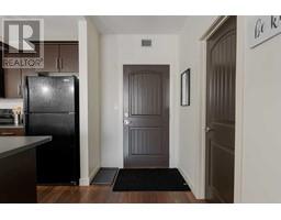 4pc Bathroom - 1315 135 A Sandpiper Road, Fort Mcmurray, AB T9K0N3 Photo 2